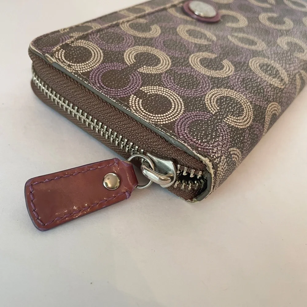 Coach Logo C Long Zip Around Accordion Wallet - Picture 5 of 15